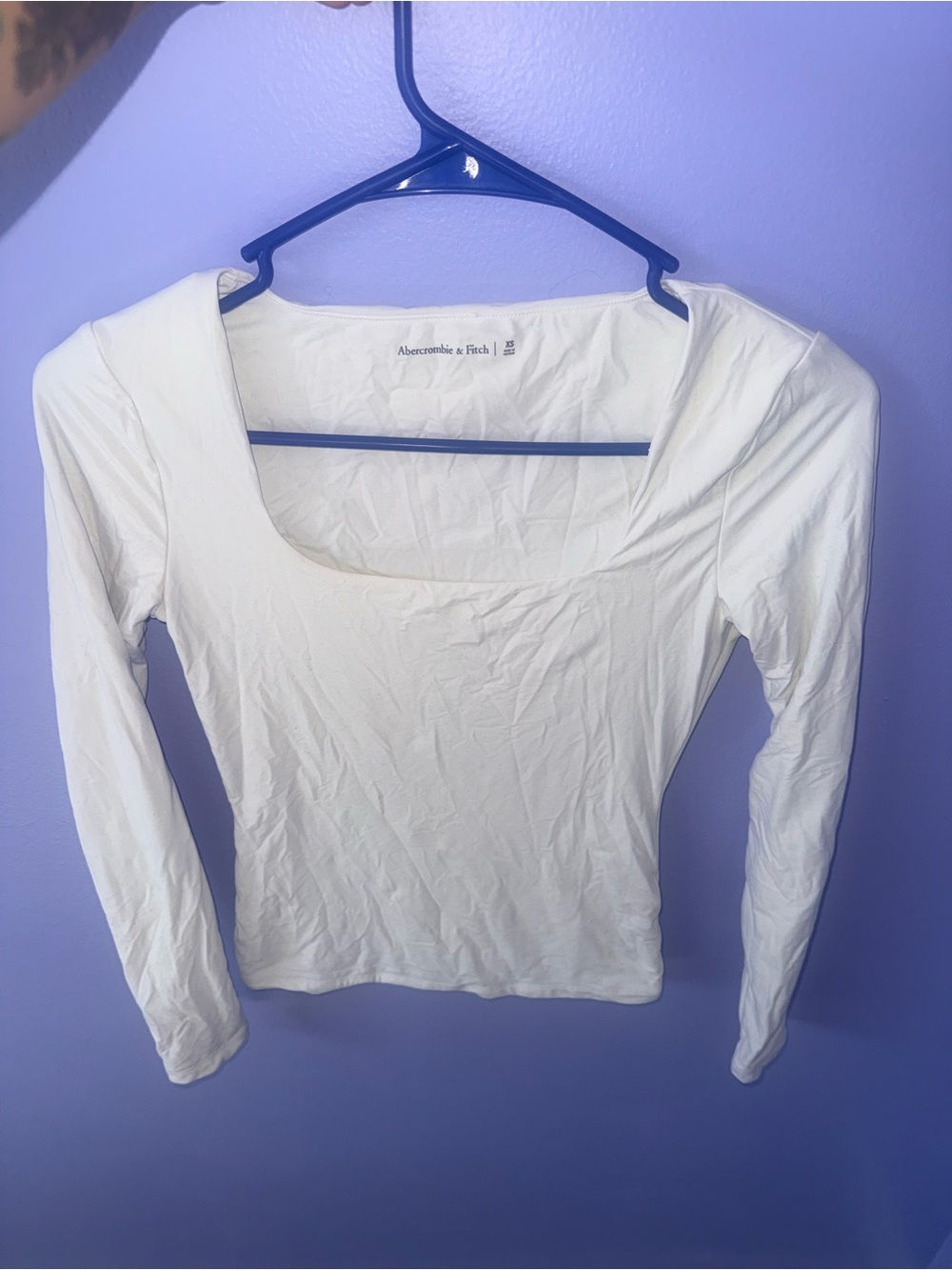 Abercrombie & Fitch White Scoop Neck Long Sleeve Top